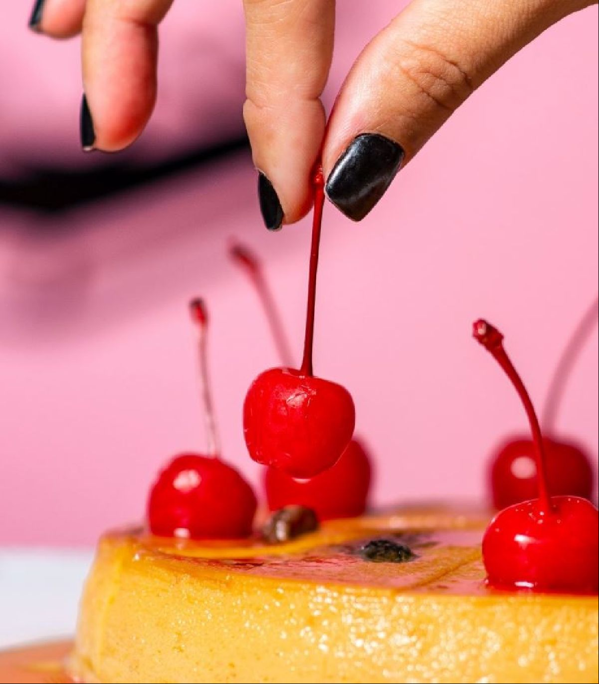CEIA DE NATAL: SOBREMESAS TAMBÉM NÃO PODEM FALTAR; ESPECIALISTA DÁ DICAS DE RECEITAS ÍVEIS E DELICIOSAS