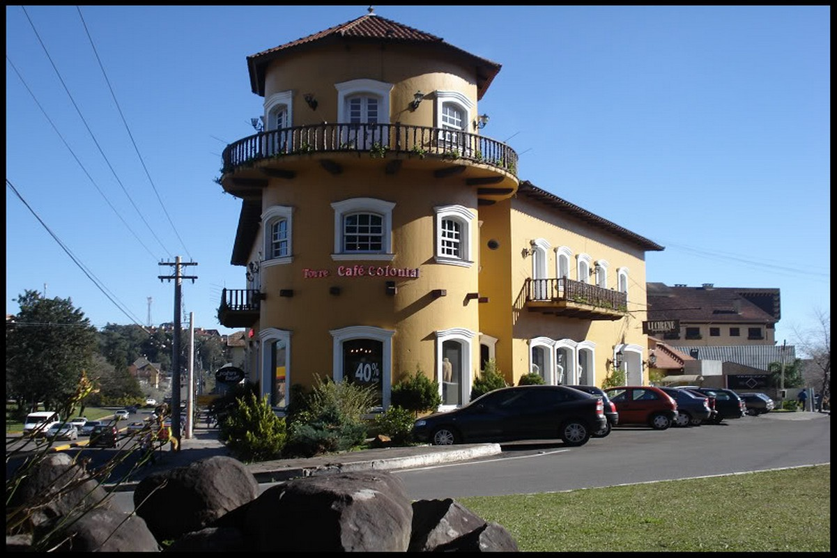 Torre Café Colonial
